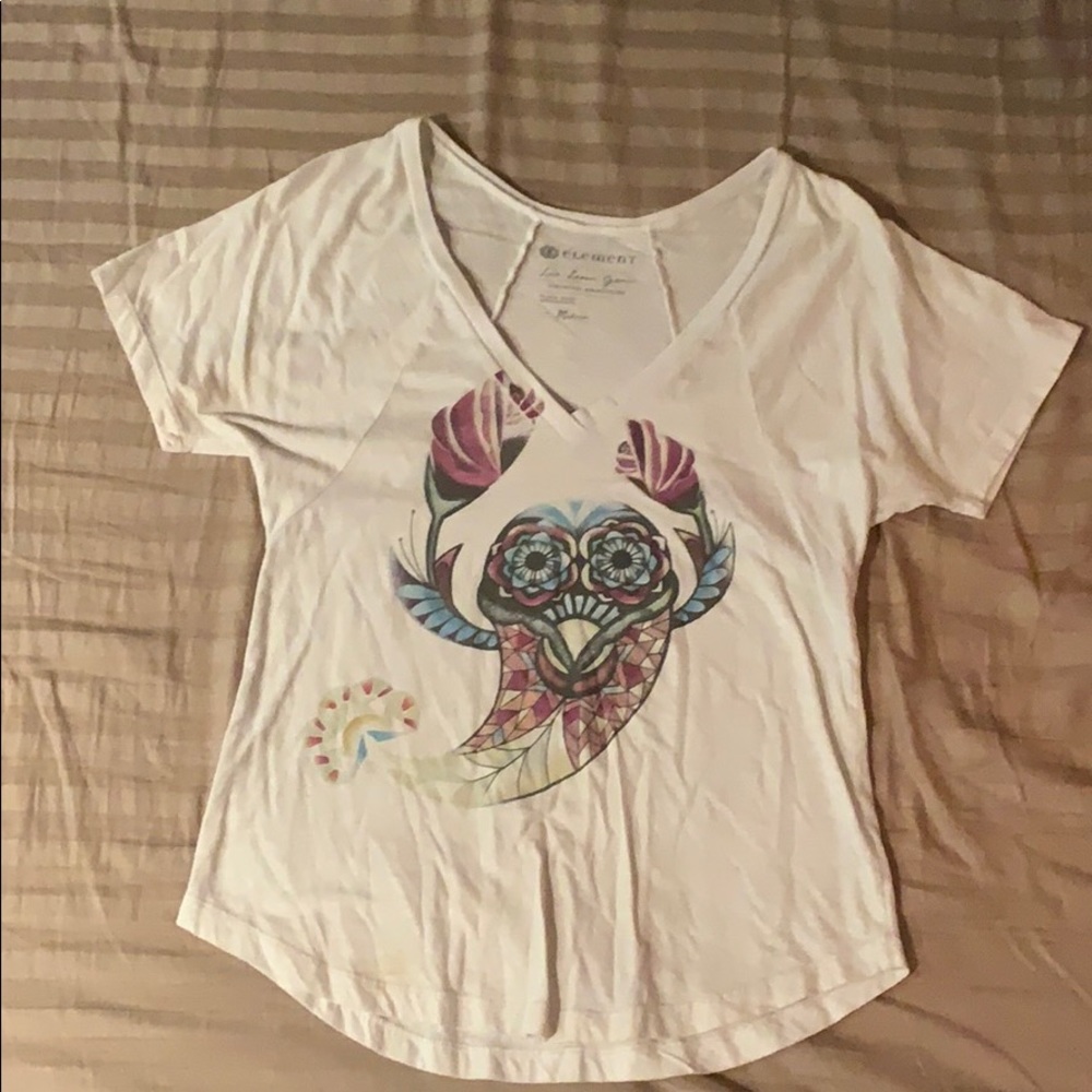 Tee shirt